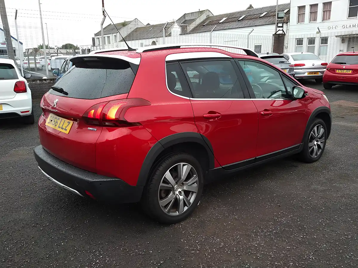 Used 2016 Peugeot 2008 Allure Red - Interior and Exterior details 6