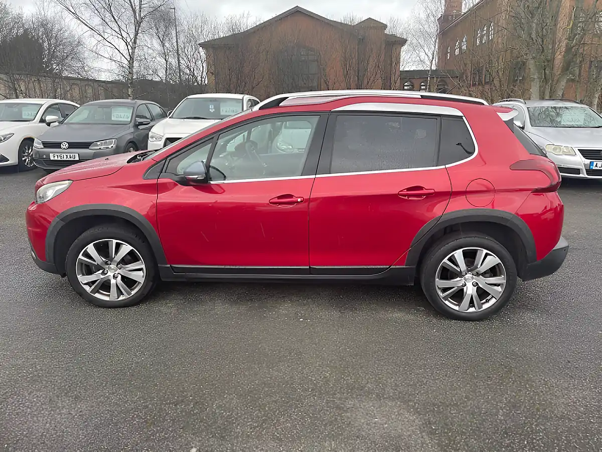Used 2016 Peugeot 2008 Allure Red - Interior and Exterior details 5