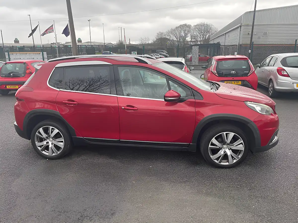 Used 2016 Peugeot 2008 Allure Red - Interior and Exterior details 7