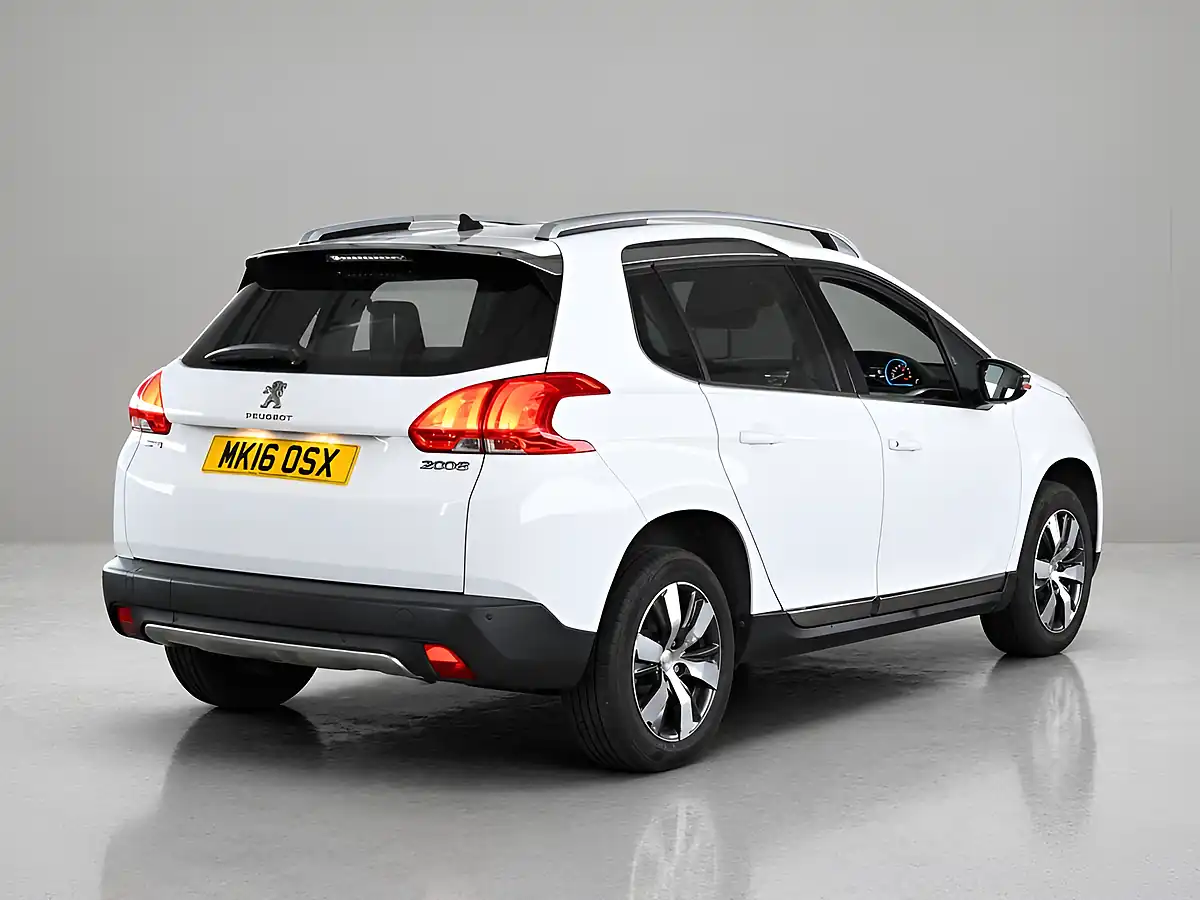 Used 2016 Peugeot 2008 Allure White - Interior and Exterior details 6