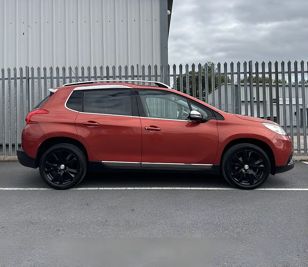 Used 2016 Peugeot 2008 Feline Red - Interior and Exterior details 7