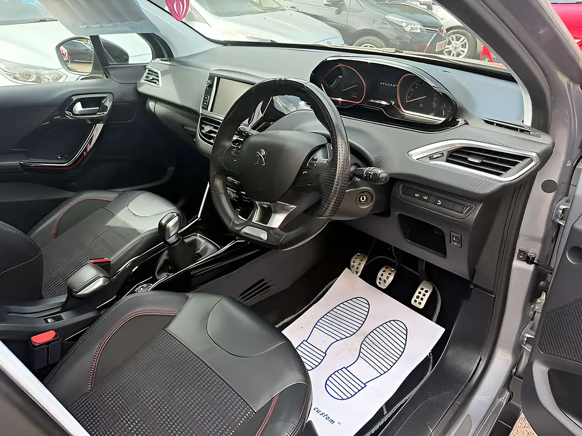 Used 2016 Peugeot 2008 GT Line Grey - Interior and Exterior details 15