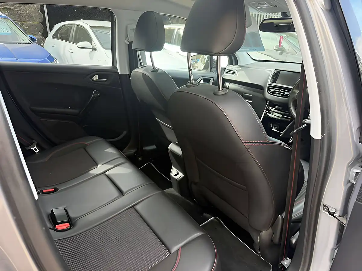 Used 2016 Peugeot 2008 GT Line Grey - Interior and Exterior details 18
