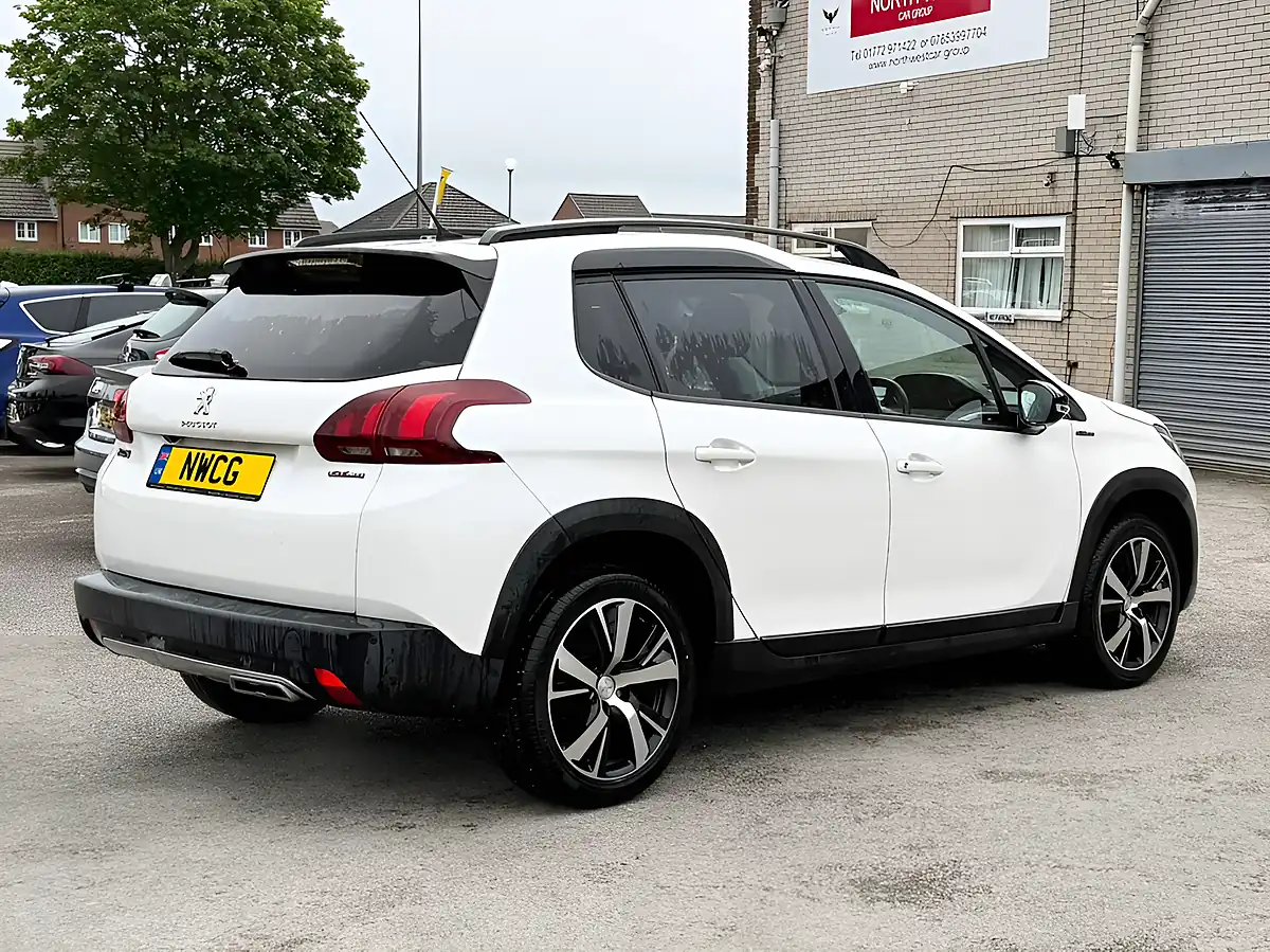 Used 2016 Peugeot 2008 GT Line White - Interior and Exterior details 16