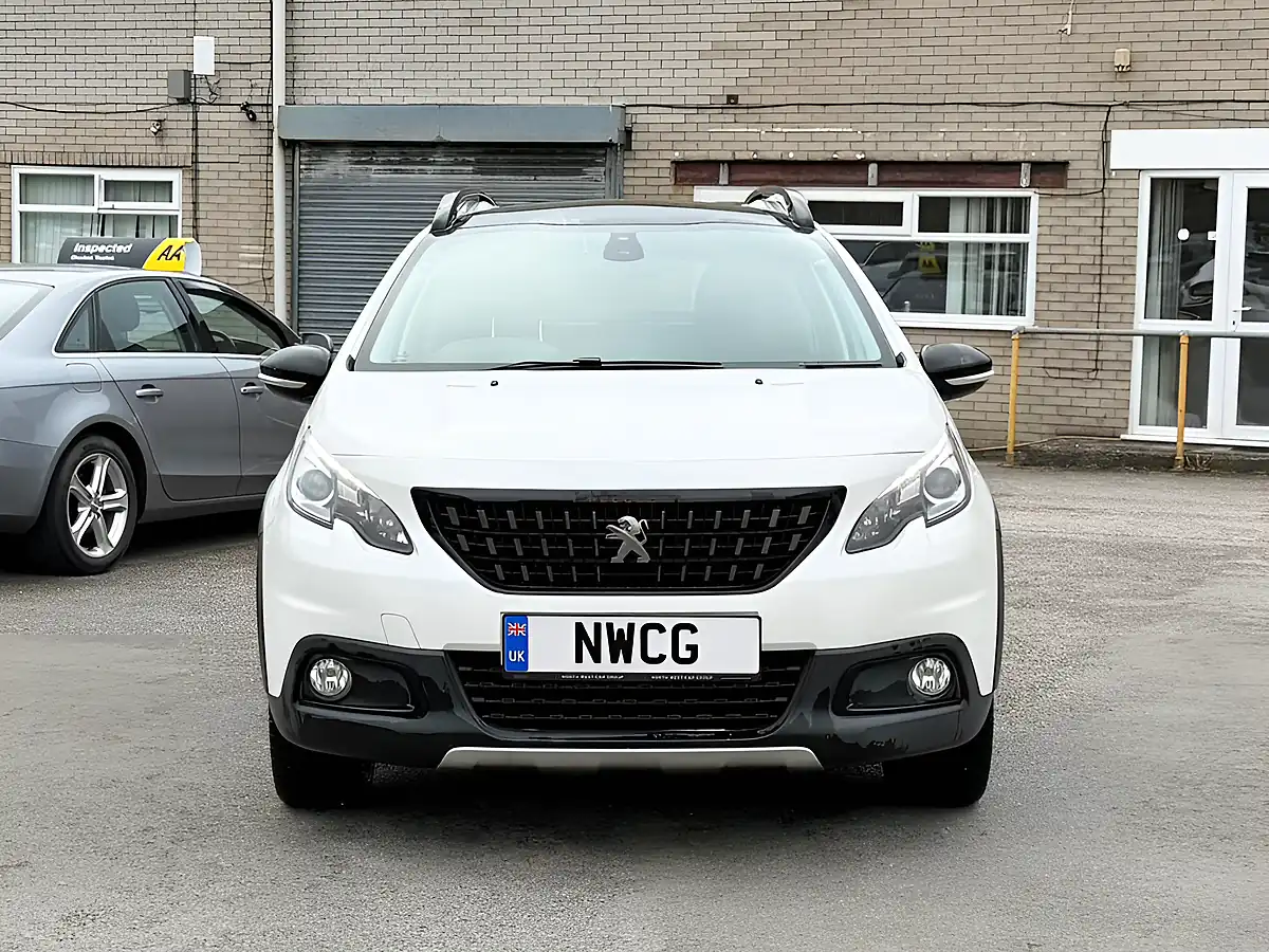 Used 2016 Peugeot 2008 GT Line White - Interior and Exterior details 5