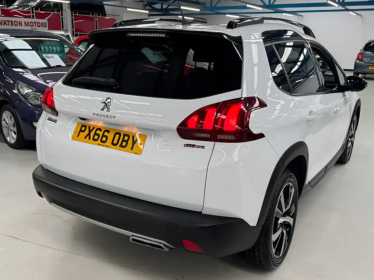 Used 2016 Peugeot 2008 GT Line White - Interior and Exterior details 10