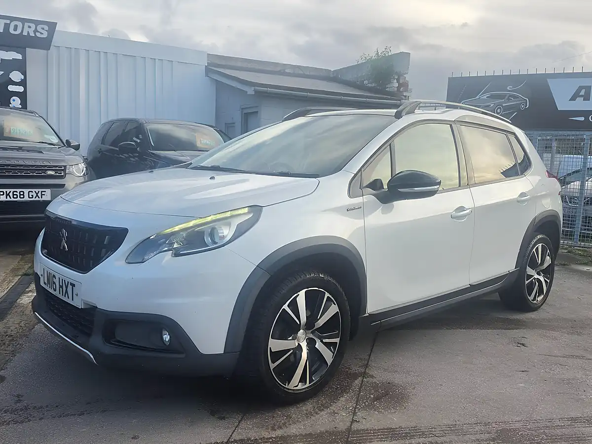 Used 2016 Peugeot 2008 GT Line White - Interior and Exterior details 3