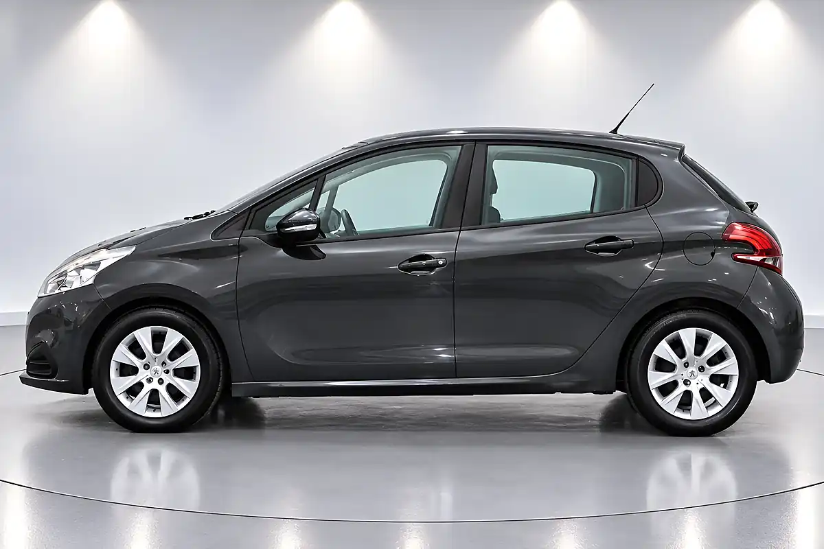 Used 2016 Peugeot 208 Access Grey - Interior and Exterior details 10