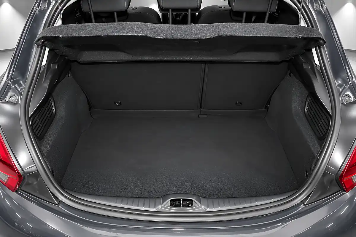 Used 2016 Peugeot 208 Access Grey - Interior and Exterior details 11