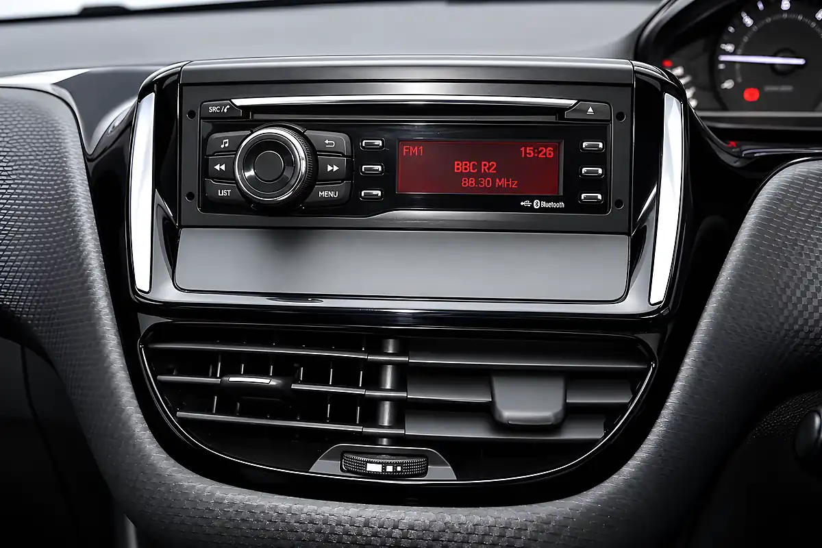 Used 2016 Peugeot 208 Access Grey - Interior and Exterior details 15