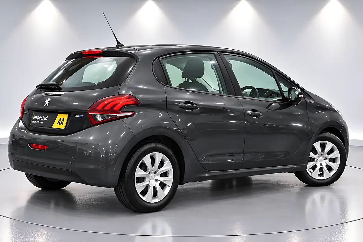 Used 2016 Peugeot 208 Access Grey - Interior and Exterior details 8