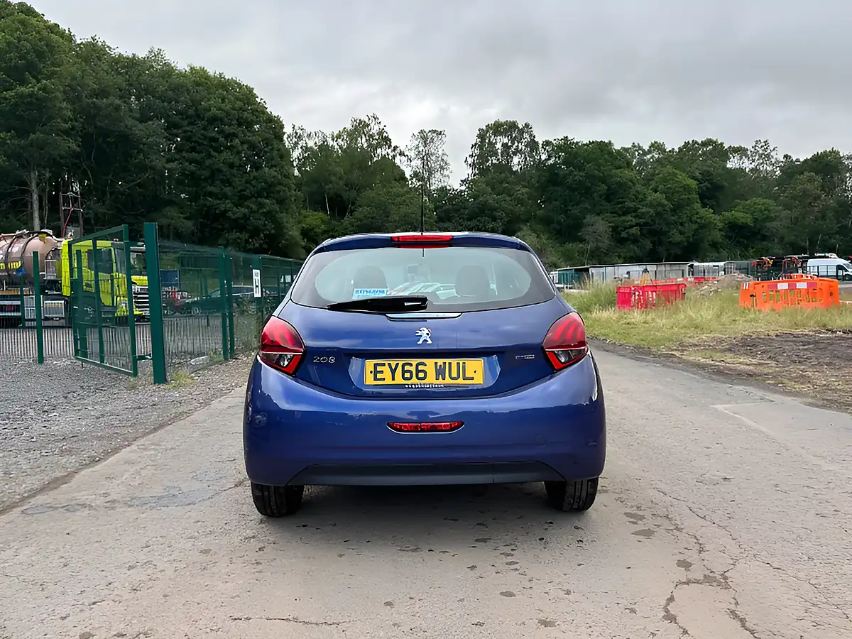 Used 2016 Peugeot 208 Active Blue - Interior and Exterior details 7