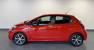 Used 2016 Peugeot 208 Active Design Menthol Orange - Interior and Exterior details 6