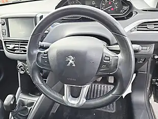 Used 2016 Peugeot 208 Active Grey - Interior and Exterior details 13