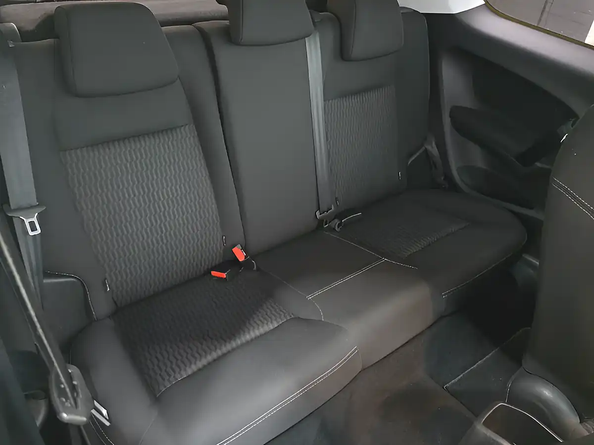 Used 2016 Peugeot 208 Active Grey - Interior and Exterior details 17