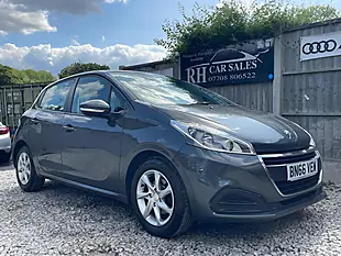 Used 2016 Peugeot 208 Active Grey - Interior and Exterior details 11