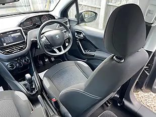 Used 2016 Peugeot 208 Active Grey - Interior and Exterior details 5