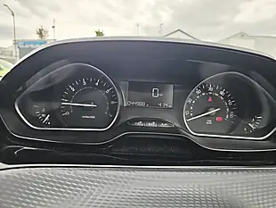 Used 2016 Peugeot 208 Active Silver - Interior and Exterior details 13