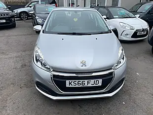 Used 2016 Peugeot 208 Active Silver - Interior and Exterior details 2