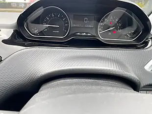 Used 2016 Peugeot 208 Active Silver - Interior and Exterior details 20