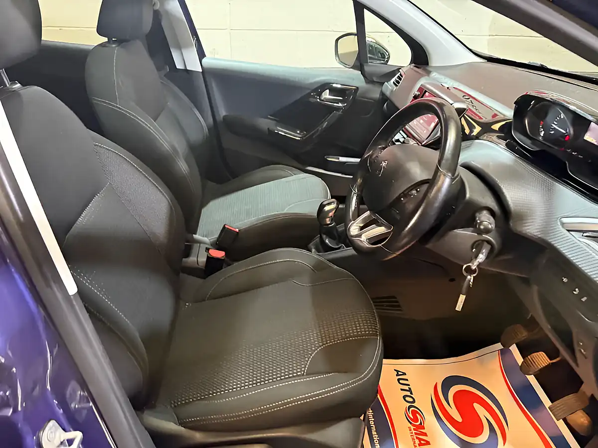 Used 2016 Peugeot 208 Allure Blue - Interior and Exterior details 16