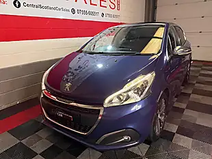 Used 2016 Peugeot 208 Allure Blue - Interior and Exterior details 6