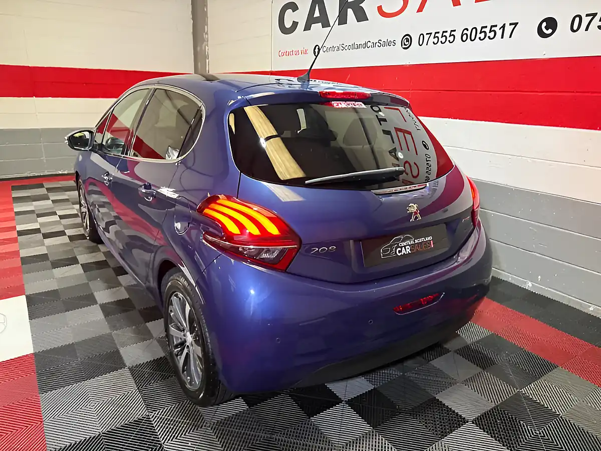 Used 2016 Peugeot 208 Allure Blue - Interior and Exterior details 7