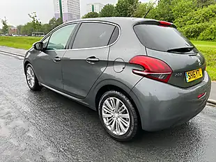 Used 2016 Peugeot 208 Allure Grey - Interior and Exterior details 3