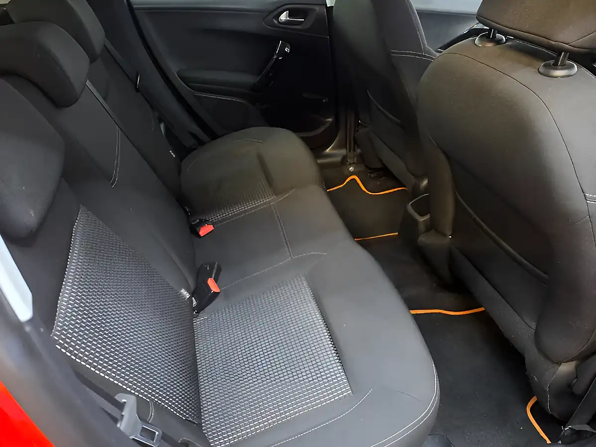 Used 2016 Peugeot 208 Allure Orange - Interior and Exterior details 18