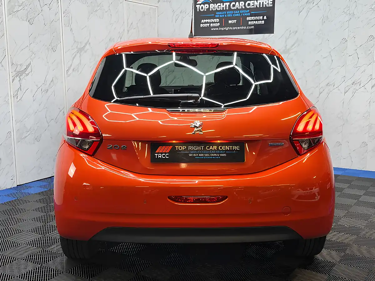 Used 2016 Peugeot 208 Allure Orange - Interior and Exterior details 5
