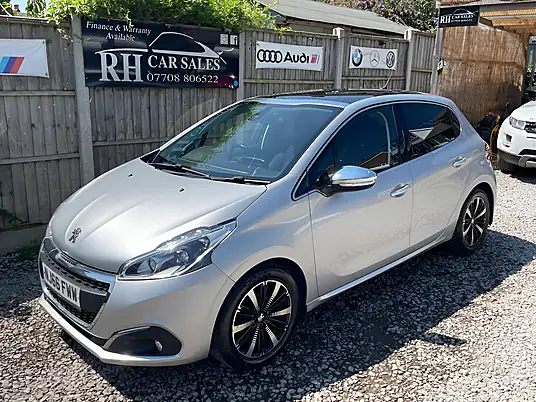 2016 Peugeot 208 Allure Premium 1.2 PureTech