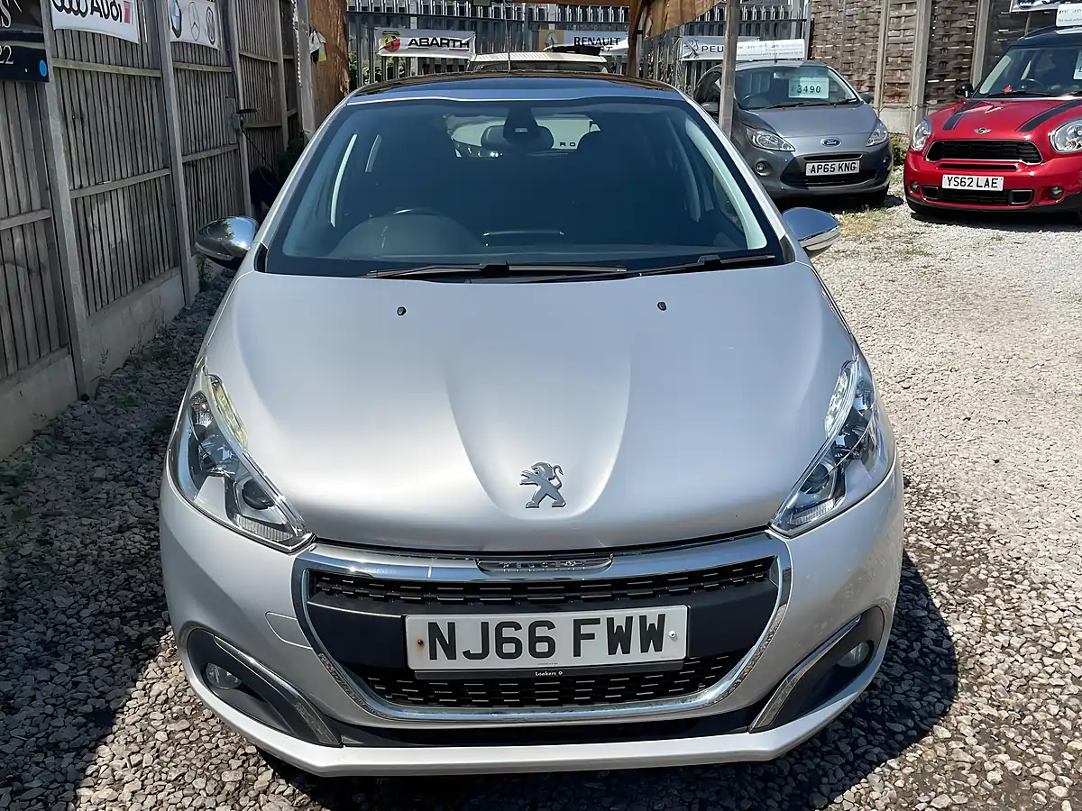Used 2016 Peugeot 208 Allure Premium Silver - Interior and Exterior details 10