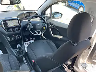 Used 2016 Peugeot 208 Allure Premium Silver - Interior and Exterior details 5