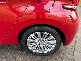 Used 2016 Peugeot 208 Allure Red - Interior and Exterior details 12