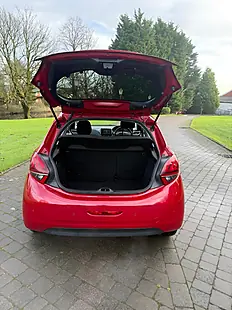 Used 2016 Peugeot 208 Allure Red - Interior and Exterior details 15