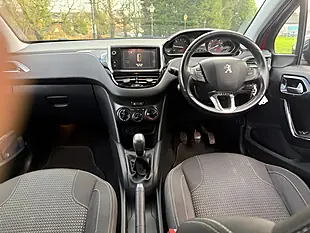 Used 2016 Peugeot 208 Allure Red - Interior and Exterior details 17