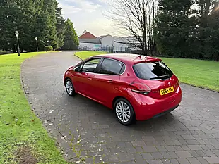 Used 2016 Peugeot 208 Allure Red - Interior and Exterior details 6