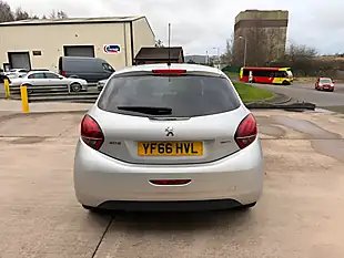 Used 2016 Peugeot 208 Allure Silver - Interior and Exterior details 8