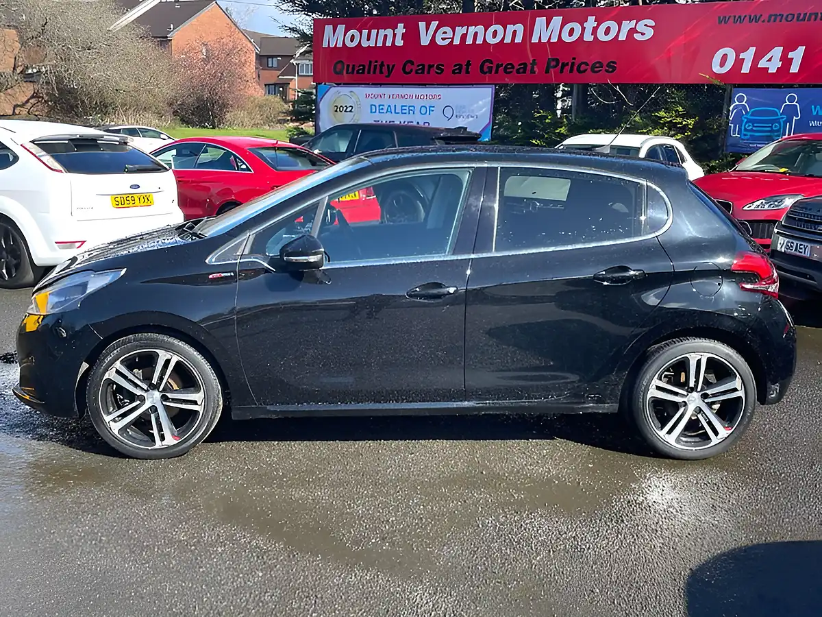 Used 2016 Peugeot 208 GT Line Black - Interior and Exterior details 5