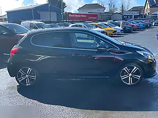 Used 2016 Peugeot 208 GT Line Black - Interior and Exterior details 9