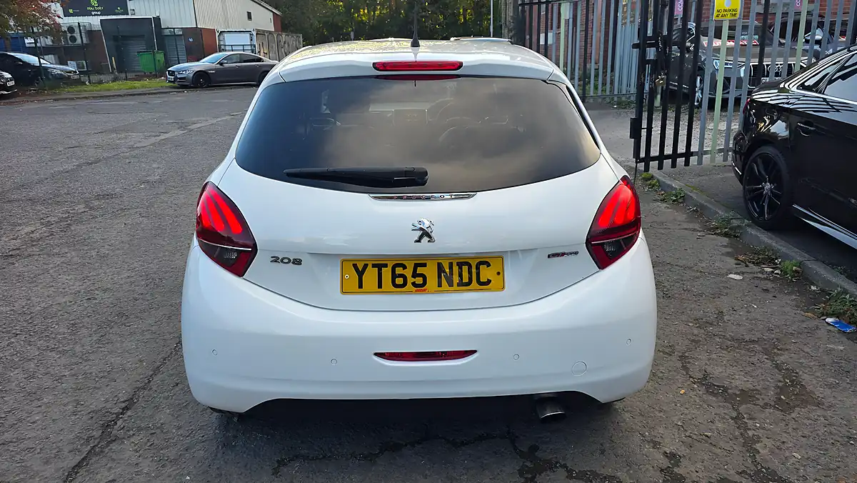 Used 2016 Peugeot 208 GT Line - Interior and Exterior details 10