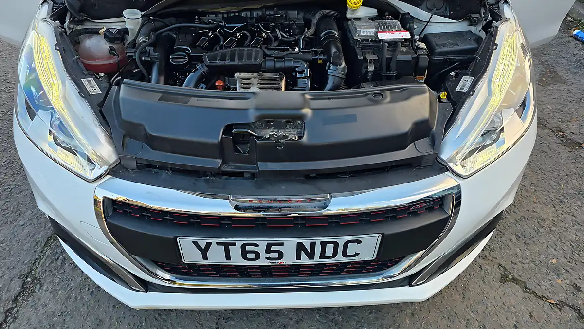 Used 2016 Peugeot 208 GT Line - Interior and Exterior details 20