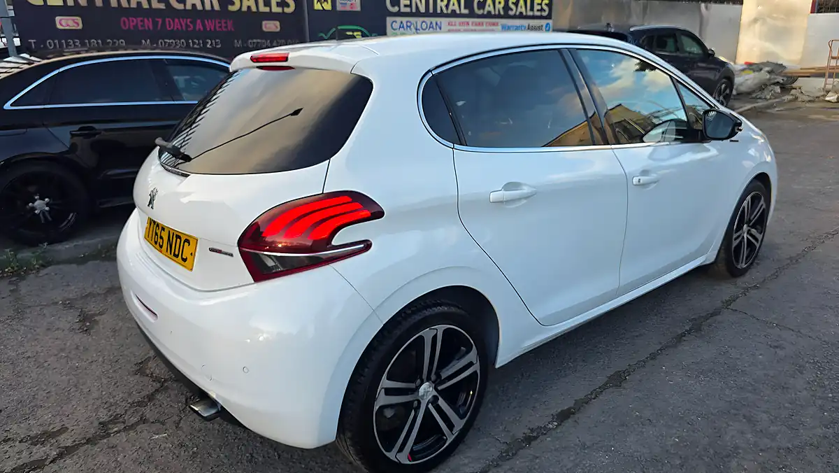 Used 2016 Peugeot 208 GT Line - Interior and Exterior details 8