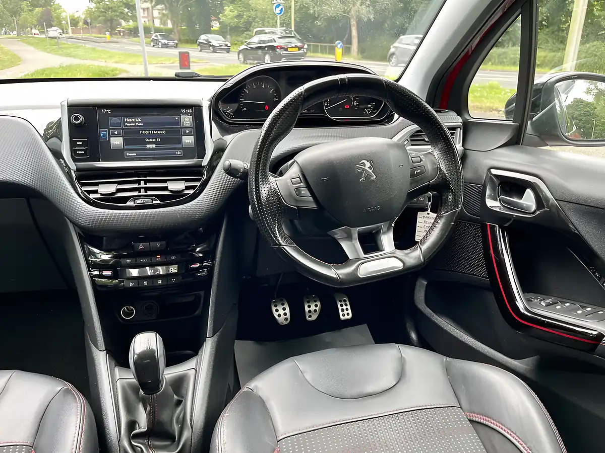 Used 2016 Peugeot 208 GT Line Red - Interior and Exterior details 12