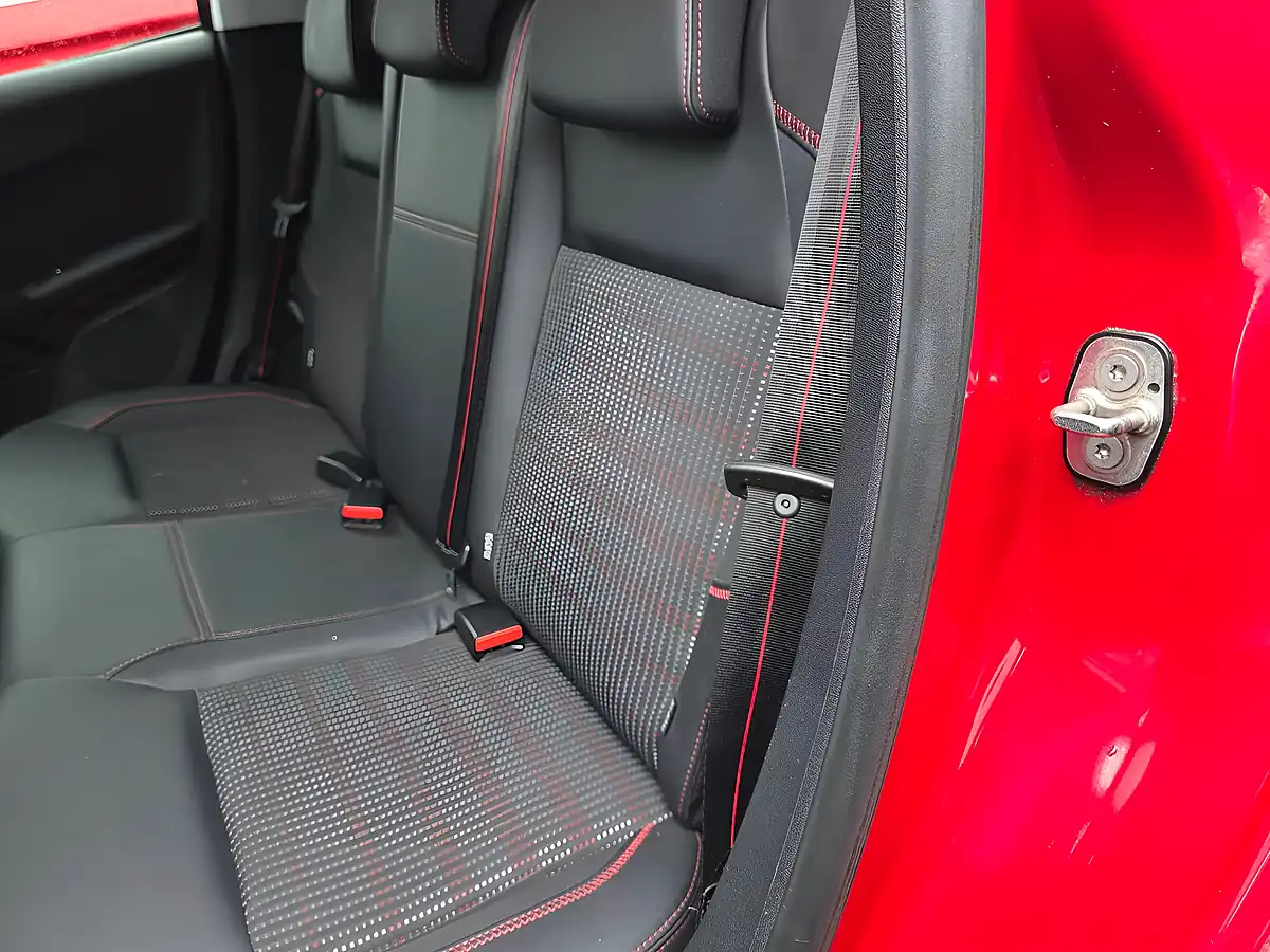 Used 2016 Peugeot 208 GT Line Red - Interior and Exterior details 12