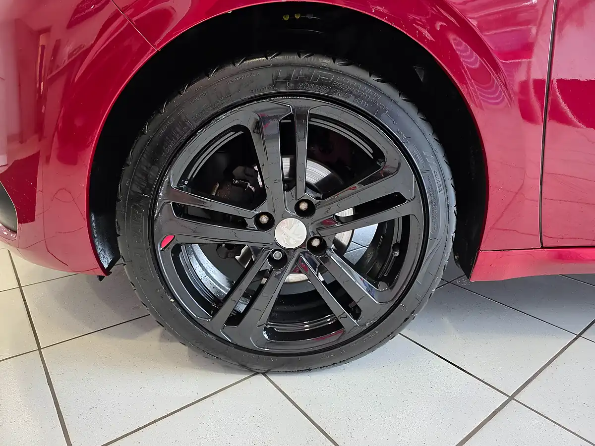 Used 2016 Peugeot 208 GT Line Red - Interior and Exterior details 14