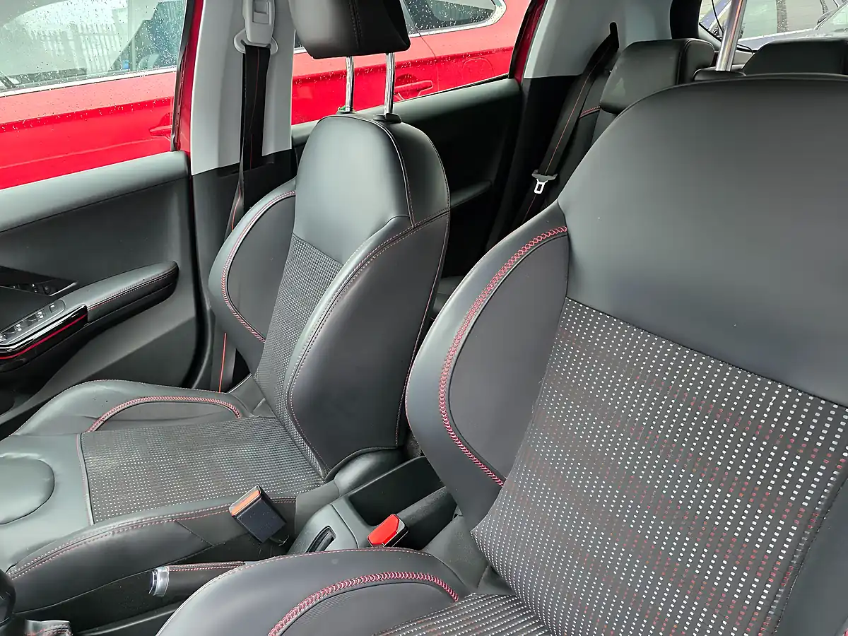 Used 2016 Peugeot 208 GT Line Red - Interior and Exterior details 17