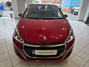 Used 2016 Peugeot 208 GT Line Red - Interior and Exterior details 6