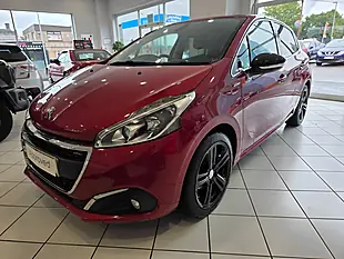 Used 2016 Peugeot 208 GT Line Red - Interior and Exterior details 7