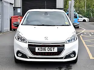 Used 2016 Peugeot 208 GT Line White - Interior and Exterior details 2